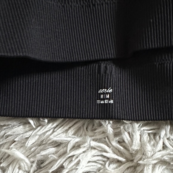 Aerie Black Ribbed Crop Top - Picture 2 of 2